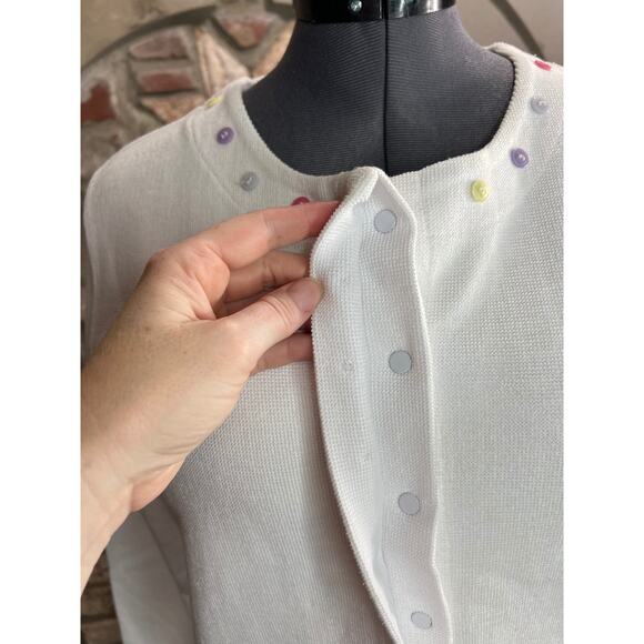 cardigan sweater pastel button detail white pink purple yellow - Picture 7 of 10